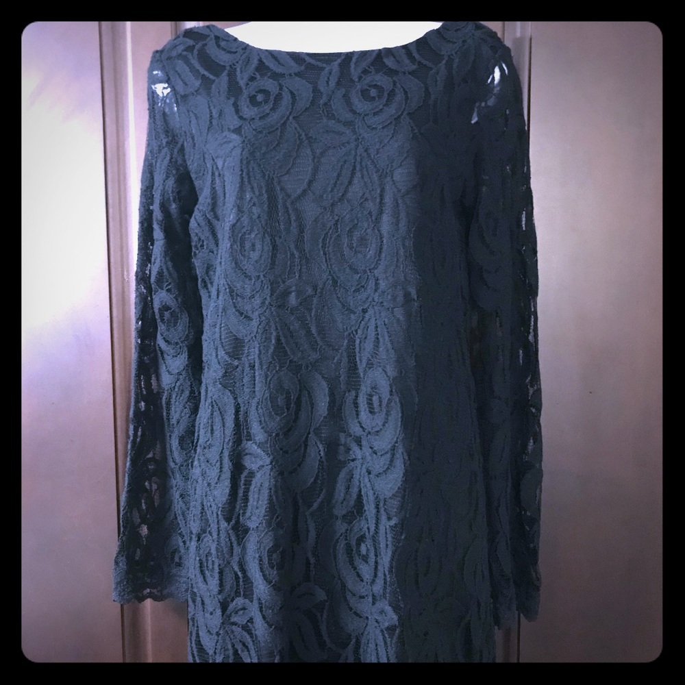 Black lace scoop back mini dress S-Small